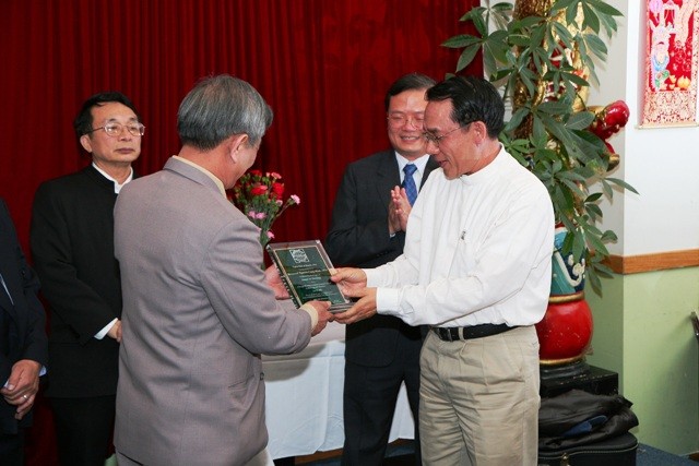Trưởng