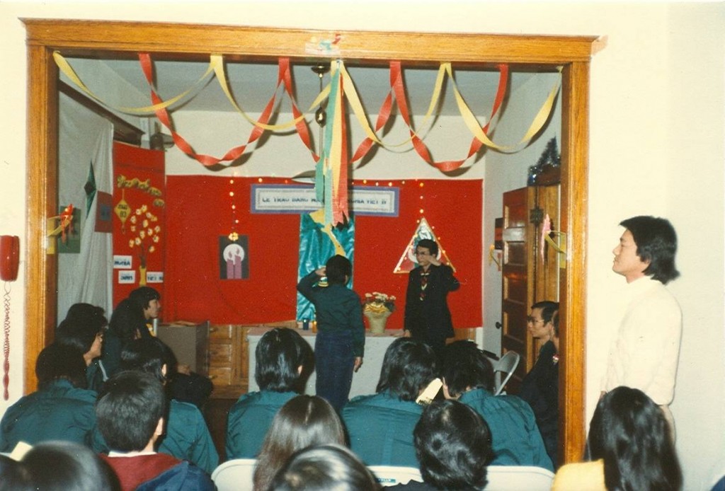 Một