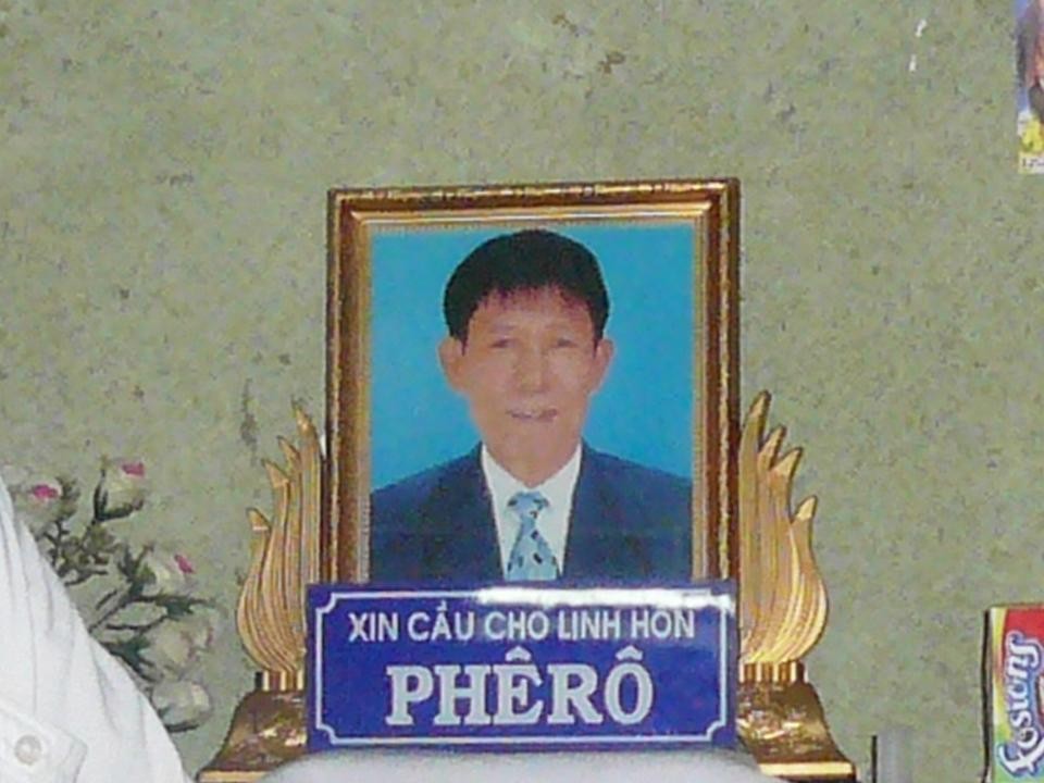 Thành thật phân ưu cùng NSPT, NS Hiền và tang quyến !