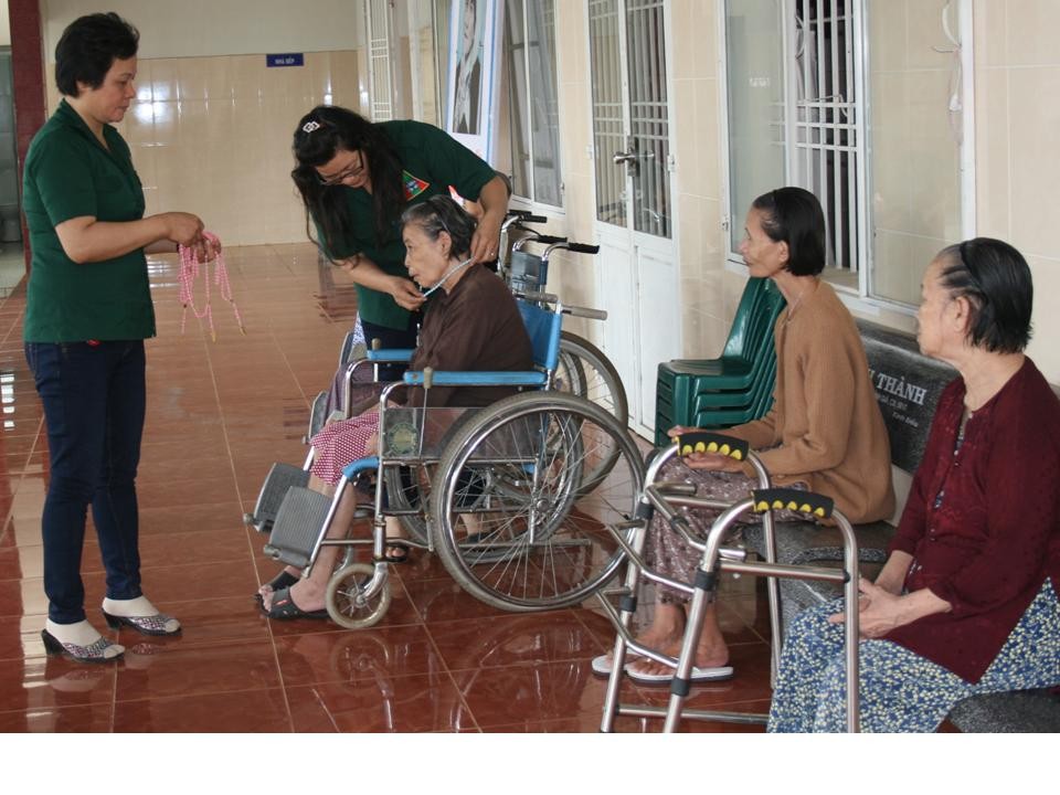 Nghĩa Sinh Công tác Xã hội ngày 7/1/2015 tại Mái ấm Tình thương Vinh Châu (Baria, Vũng Tàu).
