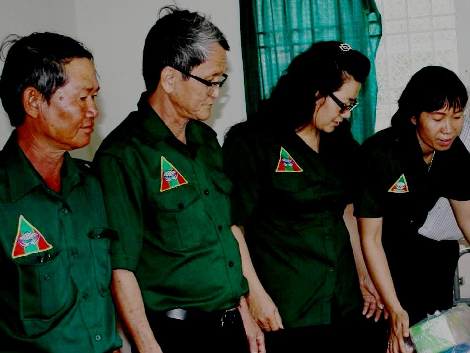 Nghĩa Sinh Công tác Xã hội ngày 7/1/2015 tại Mái ấm Tình thương Vinh Châu (Baria, Vũng Tàu).