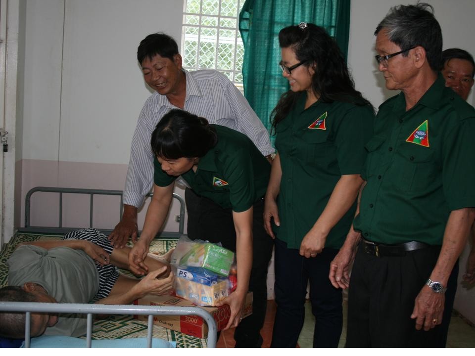 Nghĩa Sinh Công tác Xã hội ngày 7/1/2015 tại Mái ấm Tình thương Vinh Châu (Baria, Vũng Tàu).