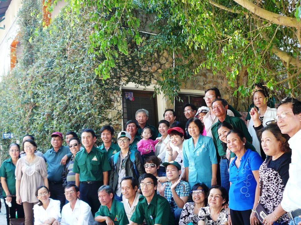 Nghĩa Sinh và cựu Nghĩa Sinh Việt Nam họp mặt Tết Giáp Ngọ tại đảo Long Sơn Vũng Tàu ngày 9/2/2014.
