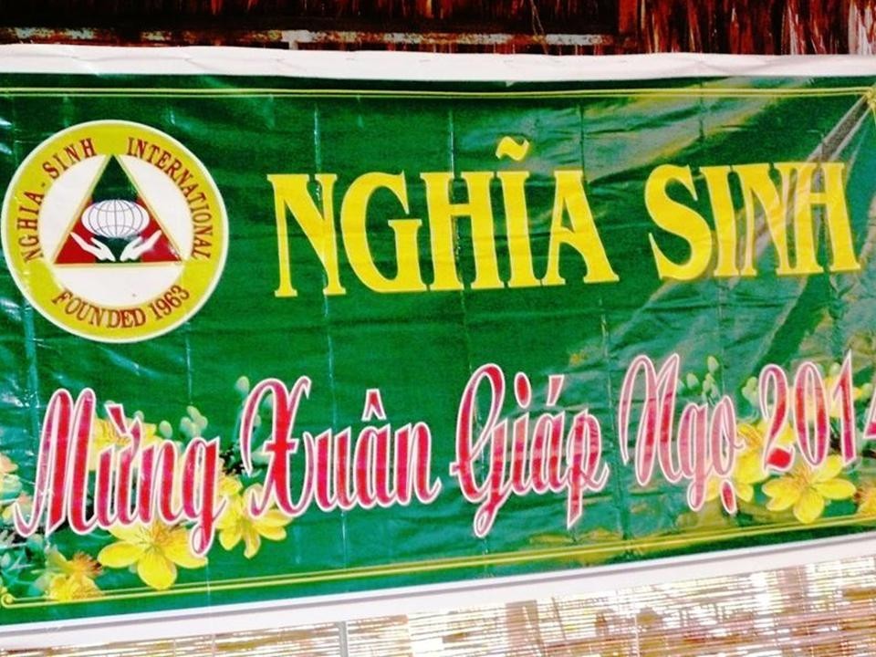 Nghĩa Sinh và cựu Nghĩa Sinh Việt Nam họp mặt Tết Giáp Ngọ tại đảo Long Sơn Vũng Tàu ngày 9/2/2014.