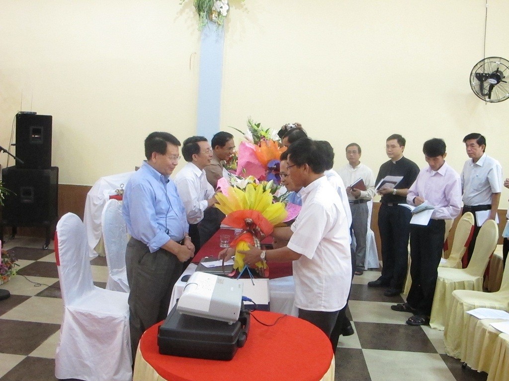 Khóa Thường Huấn Nghệ Thuật Lãnh Đạo & Kỹ Năng Điều Hành 2012