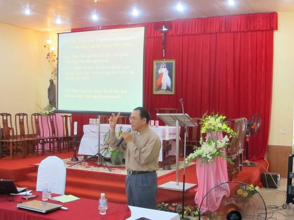 Khóa Thường Huấn Nghệ Thuật Lãnh Đạo & Kỹ Năng Điều Hành 2012