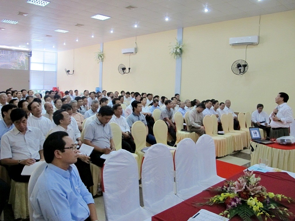 Khóa Thường Huấn Nghệ Thuật Lãnh Đạo & Kỹ Năng Điều Hành 2012
