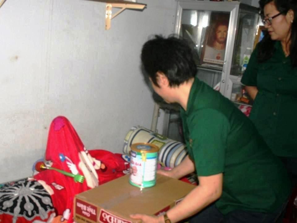 Nghĩa Sinh công tác xã hội tại Viện Dưỡng Lão Quảng Thành và Vinh Châu ngày 20/09/2015.