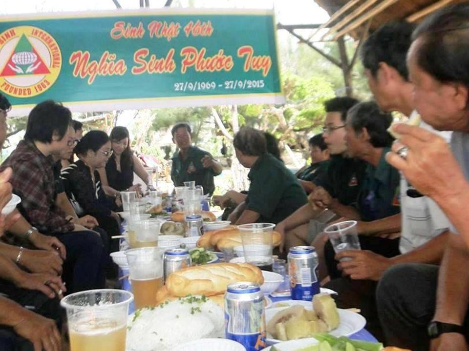 Tiệc mừng Sinh nhật Nghĩa Sinh Phước Tuy năm thứ 46 (1969-2015) tại Vũng Tàu, Phước Tuy, Việt Nam.