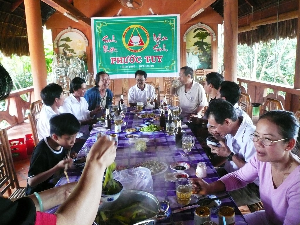 Sinh Nhật Nghĩa Sinh Phước Tuy: 10/10/1969 - 10/10/2010