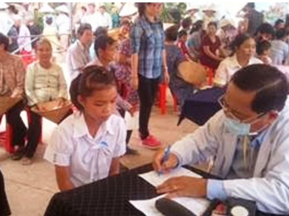 Nhóm Thiện Nghĩa đã hợp tác với Hội Chữ Thập Đỏ và các đoàn thể địa phương trong công tác xã hội, từ thiện và y tế giúp đỡ đồng bào nghèo khó, bệnh tật, cao tuổi, neo đơn.