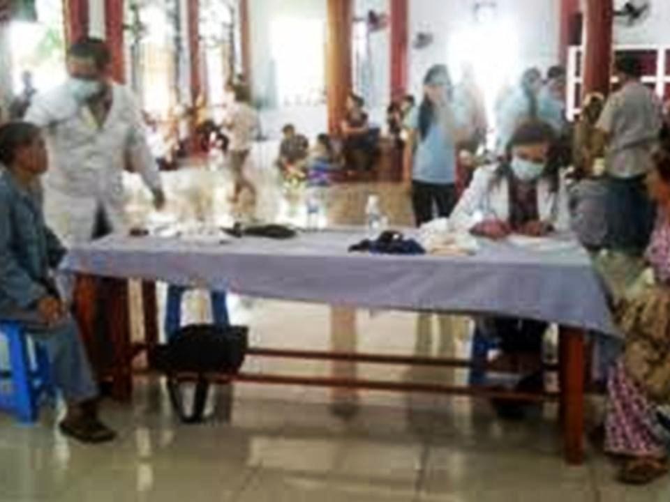 Nhóm Thiện Nghĩa đã hợp tác với Hội Chữ Thập Đỏ và các đoàn thể địa phương trong công tác xã hội, từ thiện và y tế giúp đỡ đồng bào nghèo khó, bệnh tật, cao tuổi, neo đơn.