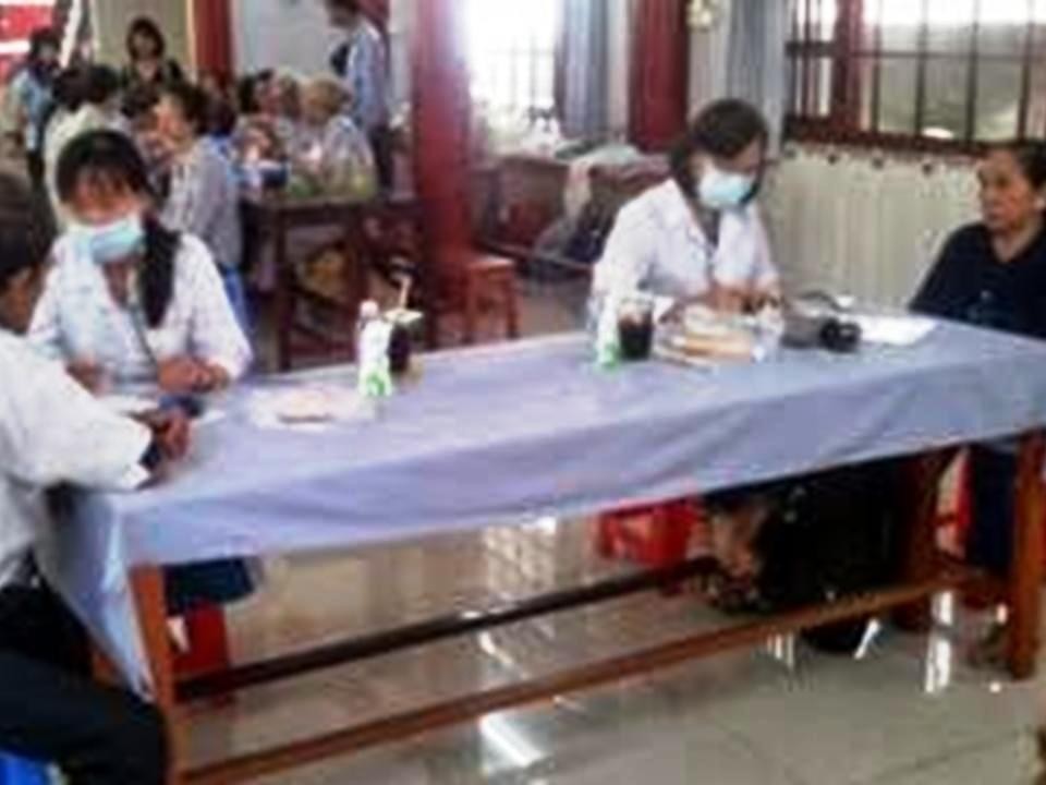 Nhóm Thiện Nghĩa đã hợp tác với Hội Chữ Thập Đỏ và các đoàn thể địa phương trong công tác xã hội, từ thiện và y tế giúp đỡ đồng bào nghèo khó, bệnh tật, cao tuổi, neo đơn.