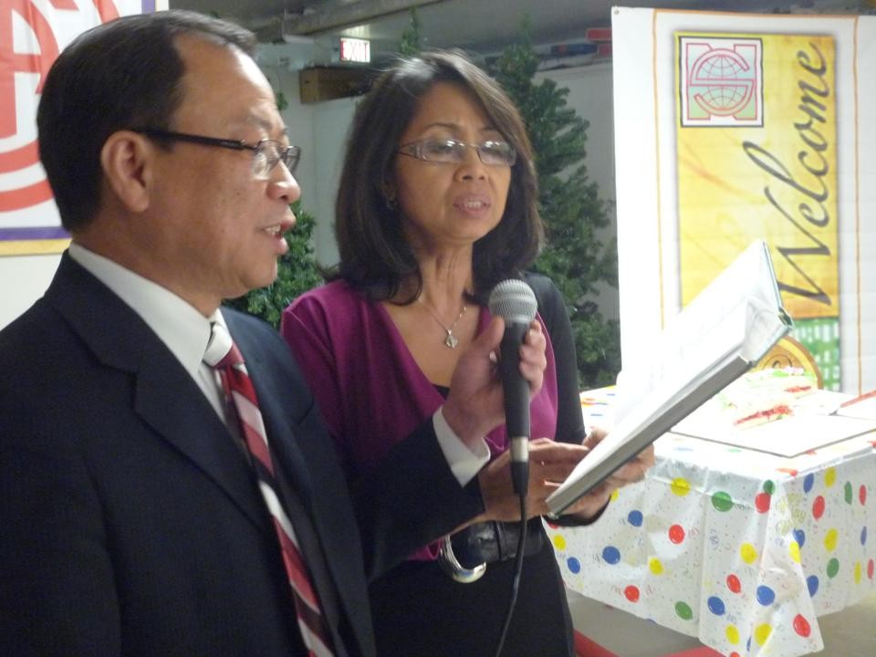 Lễ Tạ Ơn Nghĩa Sinh năm thứ 30 được tổ chức ngày 28/11/2013 tai St. Henry Chapel Chicago. Huynh Trưởng Nghĩa Sinh chào mừng quý khách cùng đồng hương đến tham dự và cám ơn sự hỗ trợ nhiệt tình của quý thân hữu Nghĩa Sinh trong 30 năm qua, từ Lễ Tạ Ơn 1983 đến Lễ Tạ Ơn 2013.