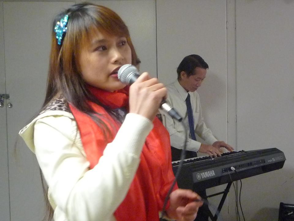 Lễ Tạ Ơn Nghĩa Sinh năm thứ 30 được tổ chức ngày 28/11/2013 tai St. Henry Chapel Chicago. Huynh Trưởng Nghĩa Sinh chào mừng quý khách cùng đồng hương đến tham dự và cám ơn sự hỗ trợ nhiệt tình của quý thân hữu Nghĩa Sinh trong 30 năm qua, từ Lễ Tạ Ơn 1983 đến Lễ Tạ Ơn 2013.