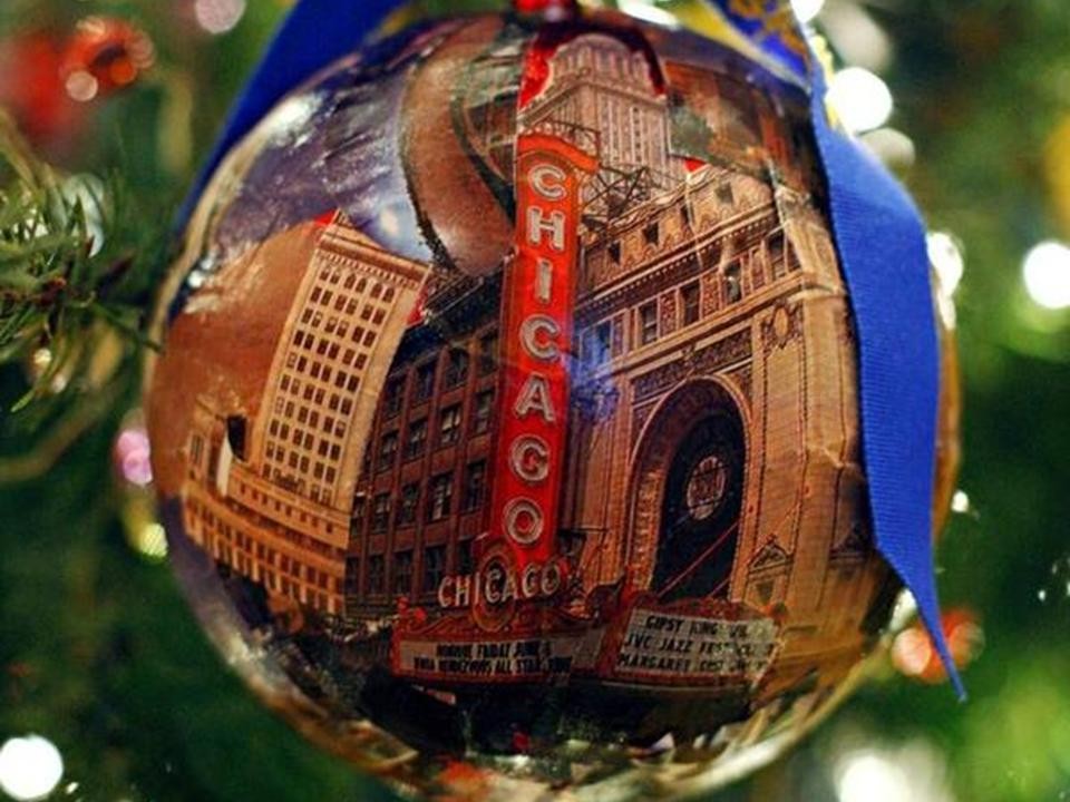 Huynh Trưởng Nghĩa Sinh và ACE Nghĩa Sinh Chicago thân chúc quý anh chị Nghĩa Sinh & thân hữu khắp nơi một mùa Giáng Sinh an bình và một Năm mới an vui.
