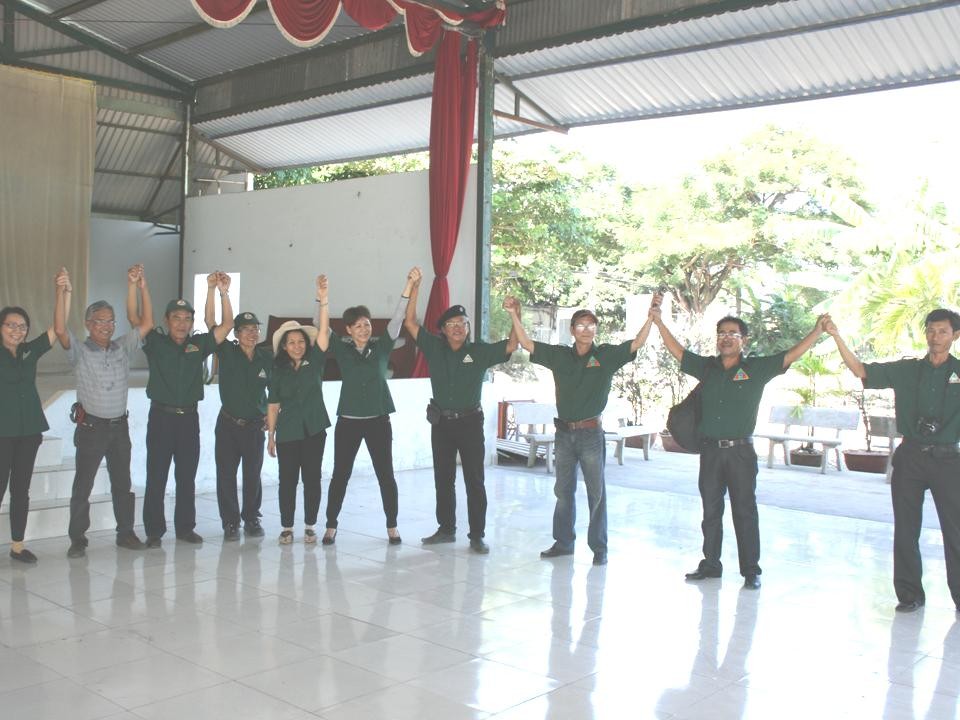 Nghĩa Sinh công tác xã hội tại viện dưỡng lão và gx Nam Đồng, Vũng Tàu ngày 1/12/2014.