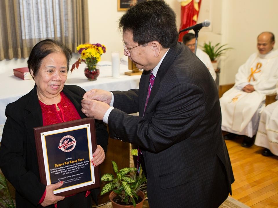 Nhân Lễ Tạ Ơn Nghĩa Sinh thứ 33 (1983-2015) và Sinh nhật Nghĩa Sinh thứ 52 (1963-2015), Huynh Trưởng Nghĩa Sinh xin có lời chúc mừng đến quý anh chị Nghĩa Sinh và quý thân hữu cùng toàn thể đồng hương khắp nơi được bình an và hạnh phúc.