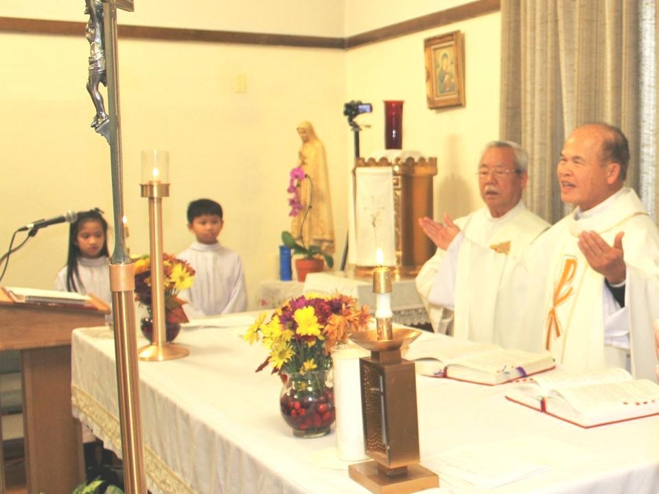 Nhân Lễ Tạ Ơn Nghĩa Sinh thứ 33 (1983-2015) và Sinh nhật Nghĩa Sinh thứ 52 (1963-2015), Huynh Trưởng Nghĩa Sinh xin có lời chúc mừng đến quý anh chị Nghĩa Sinh và quý thân hữu cùng toàn thể đồng hương khắp nơi được bình an và hạnh phúc.