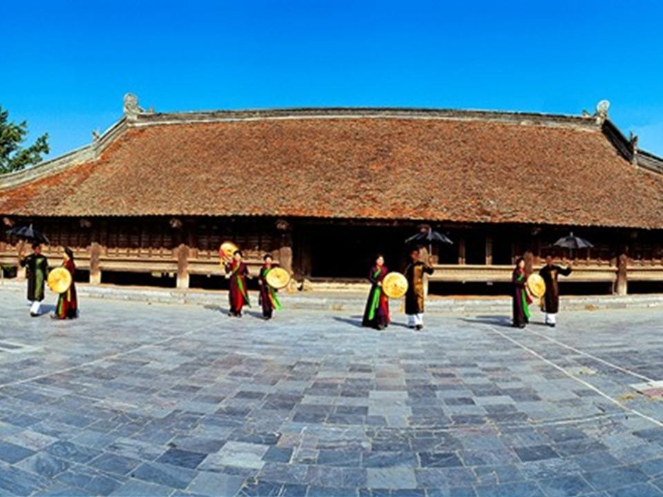 Biểu tượng văn hóa Việt
