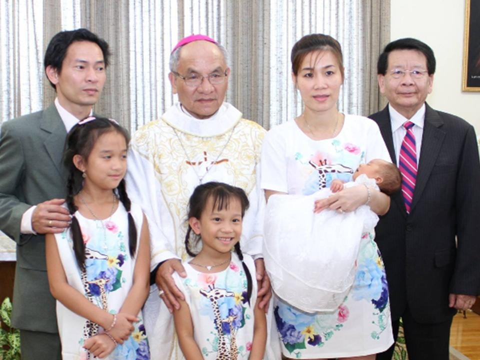 ĐGM Giáo phận Kontum thăm giáo dân Chicago ngày 28 và 29 tháng 7 năm 2015.